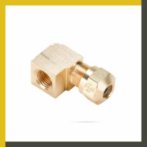 Conector codo 90° hembra
