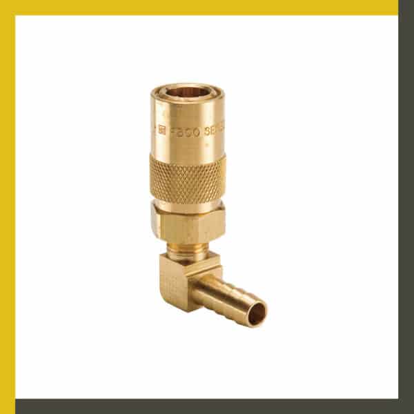 Socket con espiga industrial a 90º